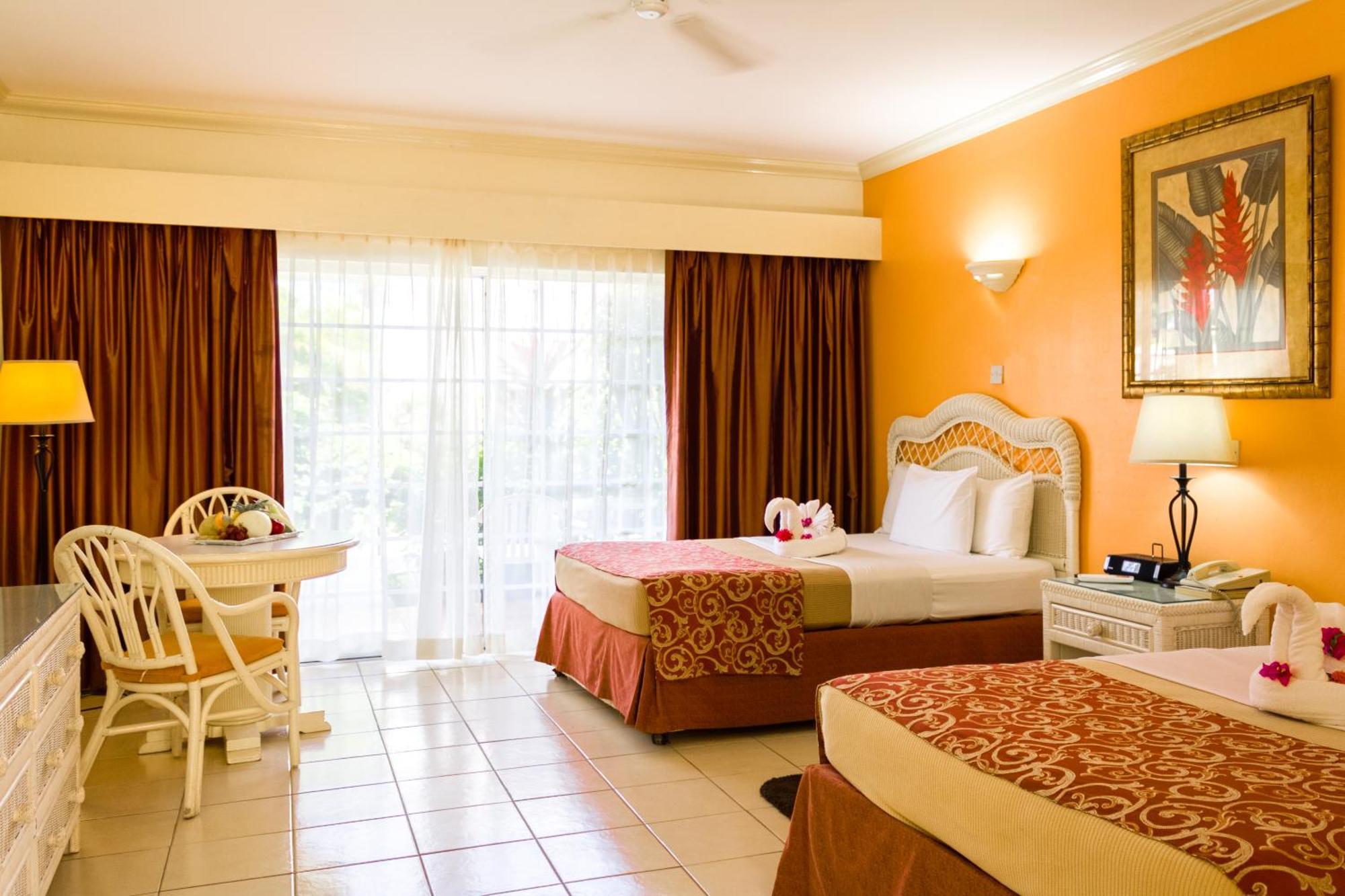Bay Gardens Hotel Gros Islet Esterno foto